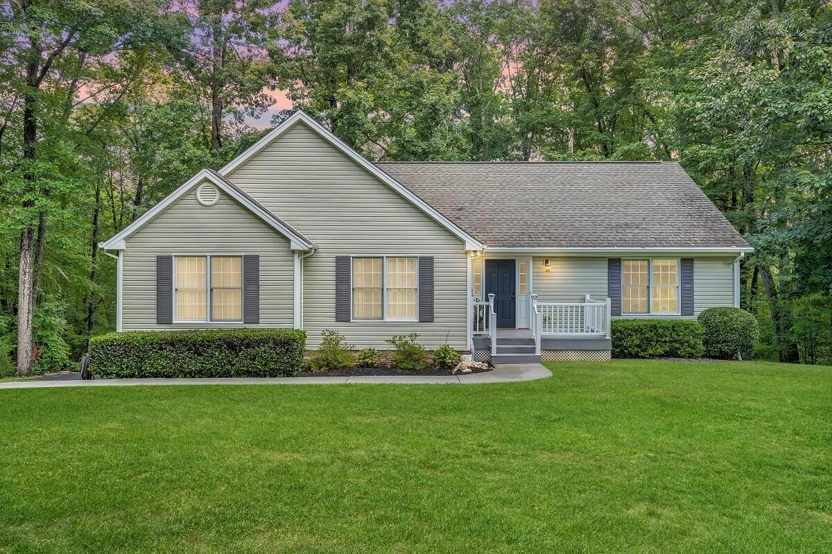 71 Woods Edge DR