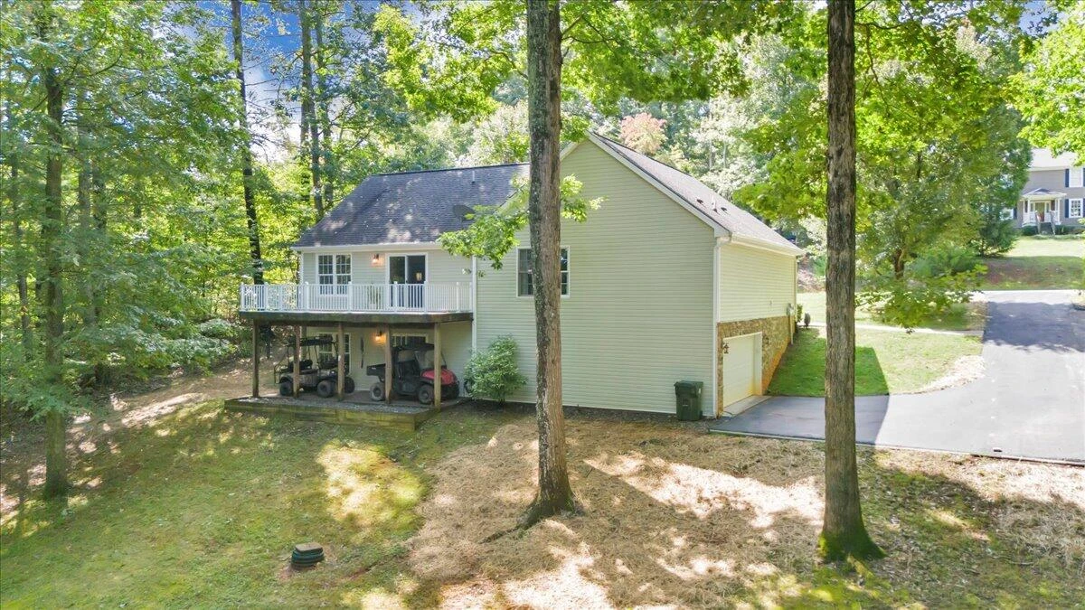 71 Woods Edge DR - Photo 2