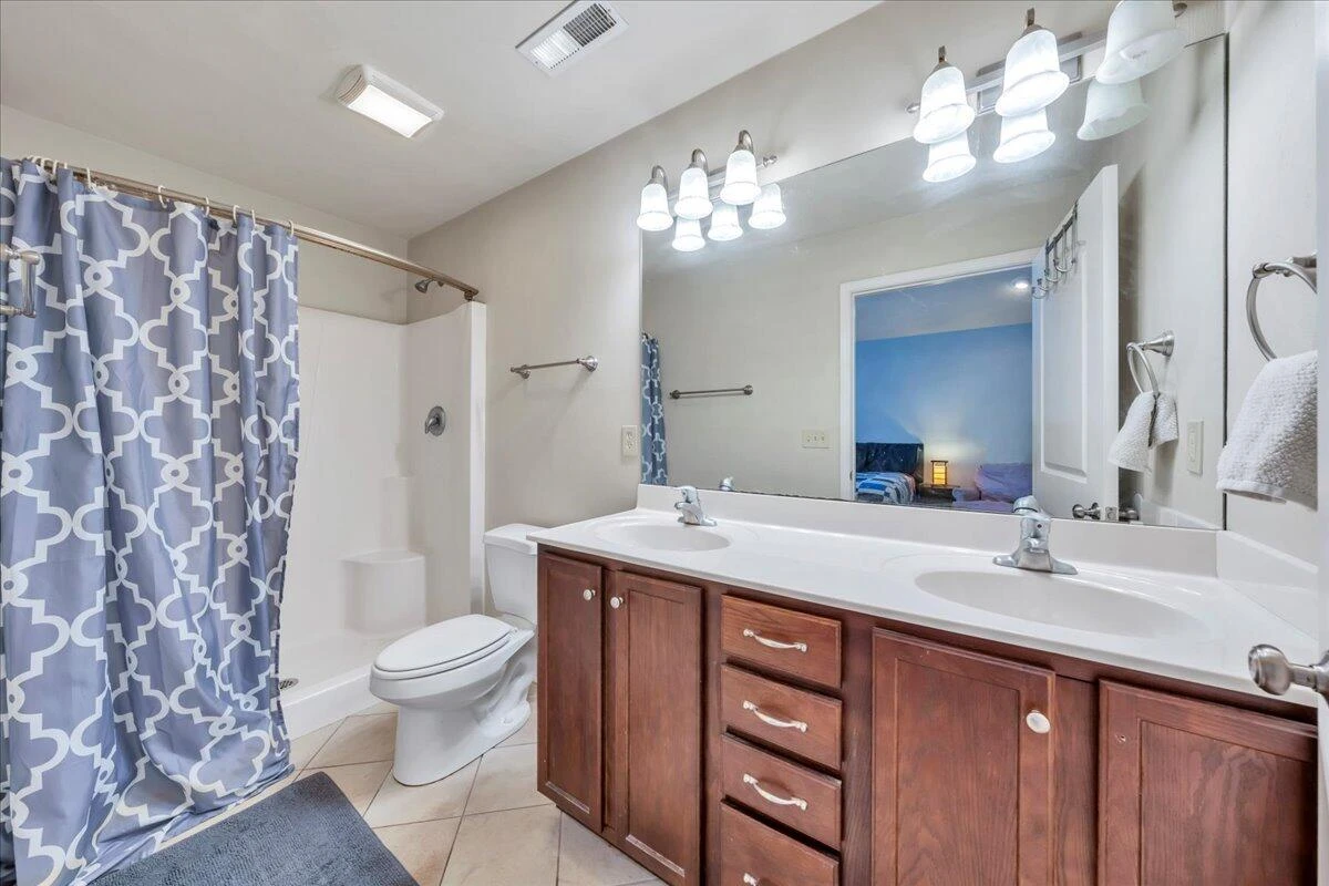 212 N Bruffey ST - Photo 16