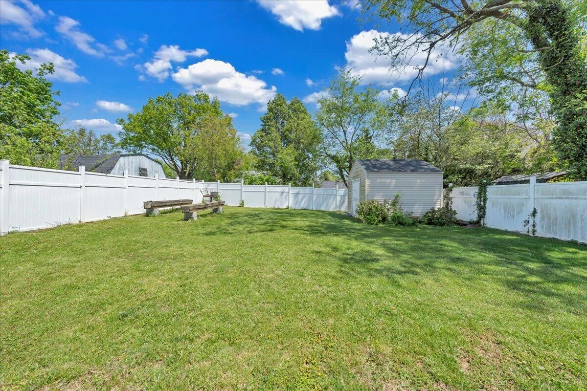 212 N Bruffey ST - Photo 25