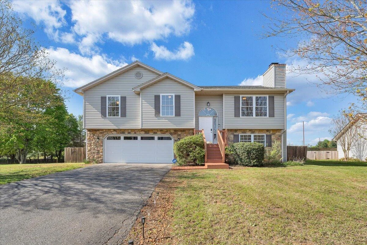 2237 Bloomfield AVE - Photo 39