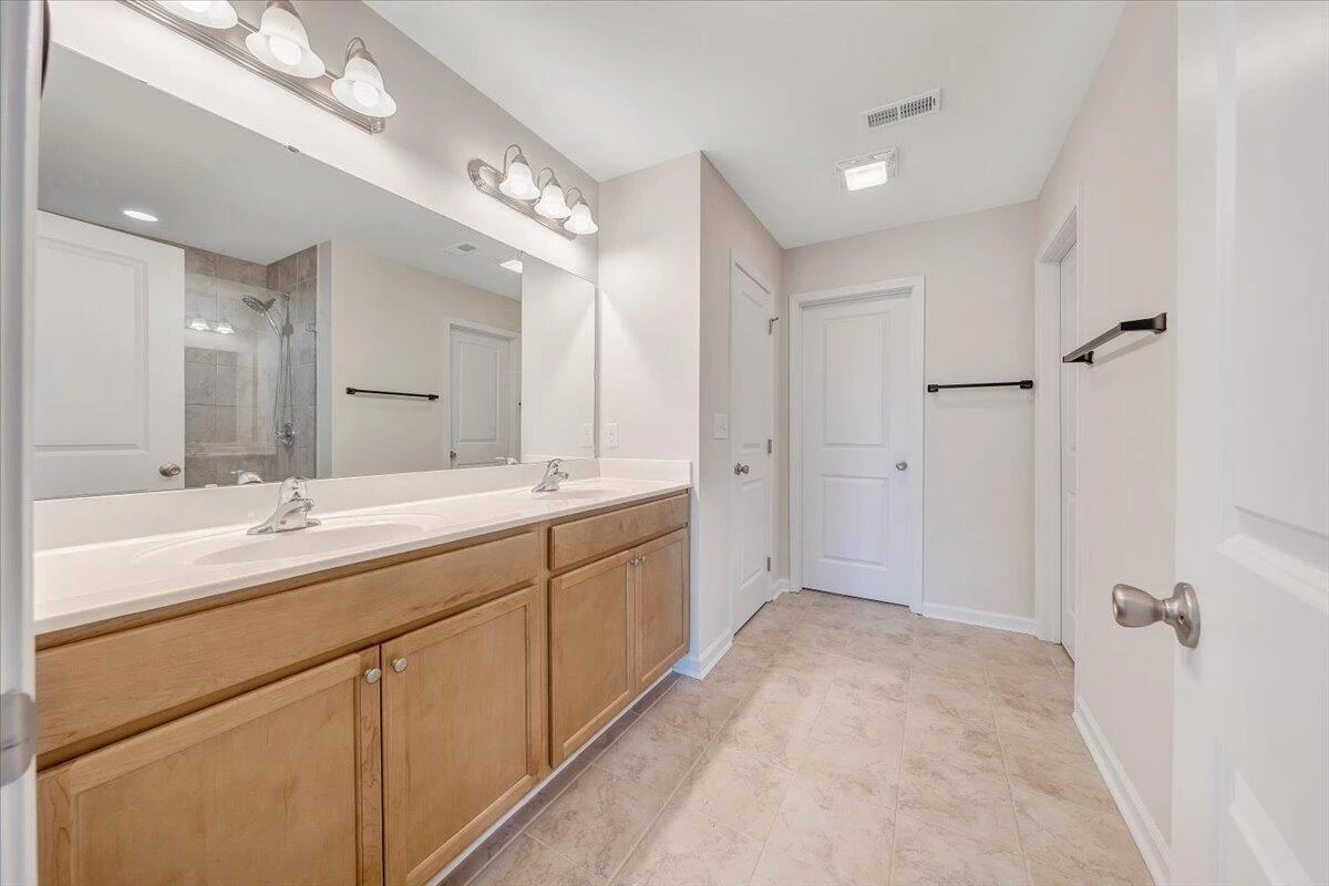 2071 Heys LN - Photo 26