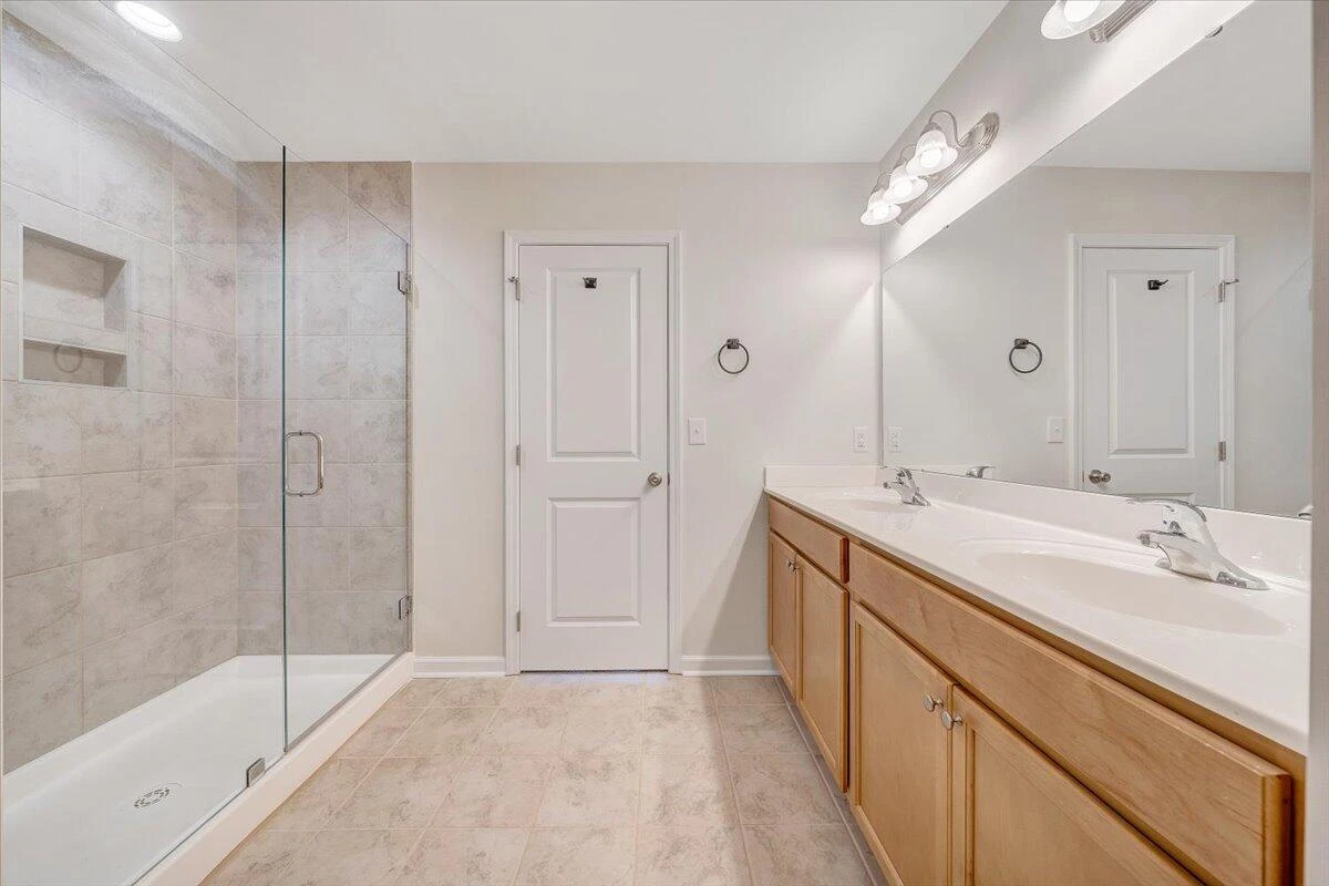 2071 Heys LN - Photo 28