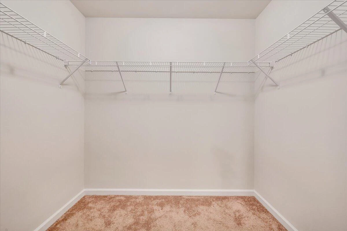 2071 Heys LN - Photo 29