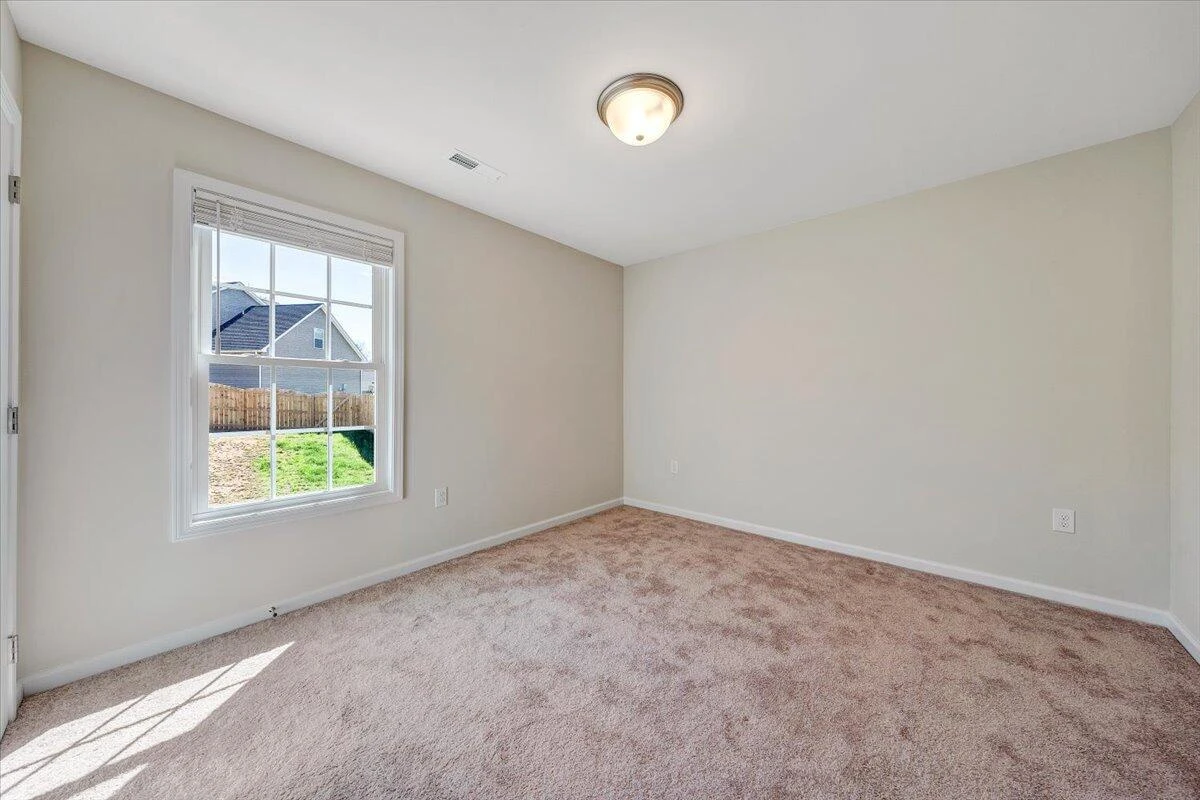 2071 Heys LN - Photo 32
