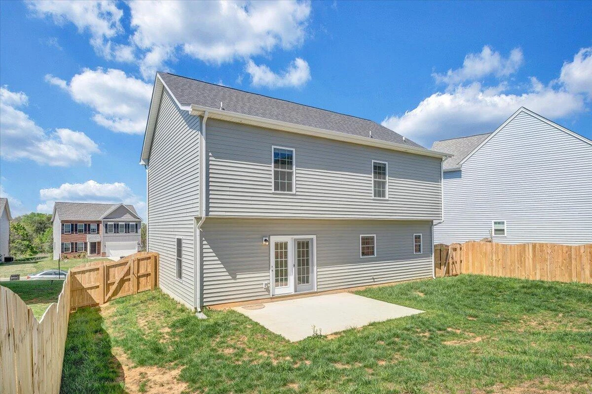 2071 Heys LN - Photo 40