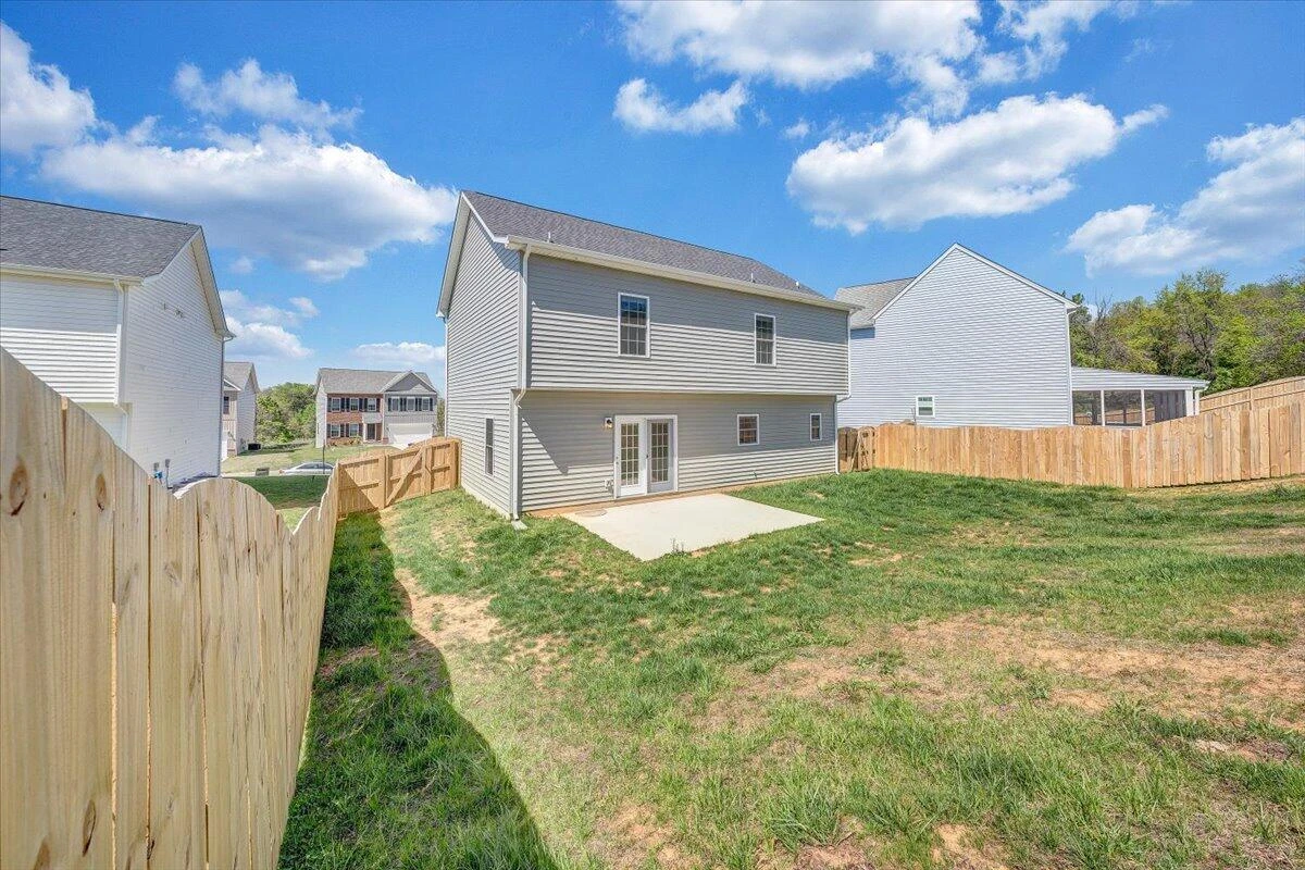2071 Heys LN - Photo 41