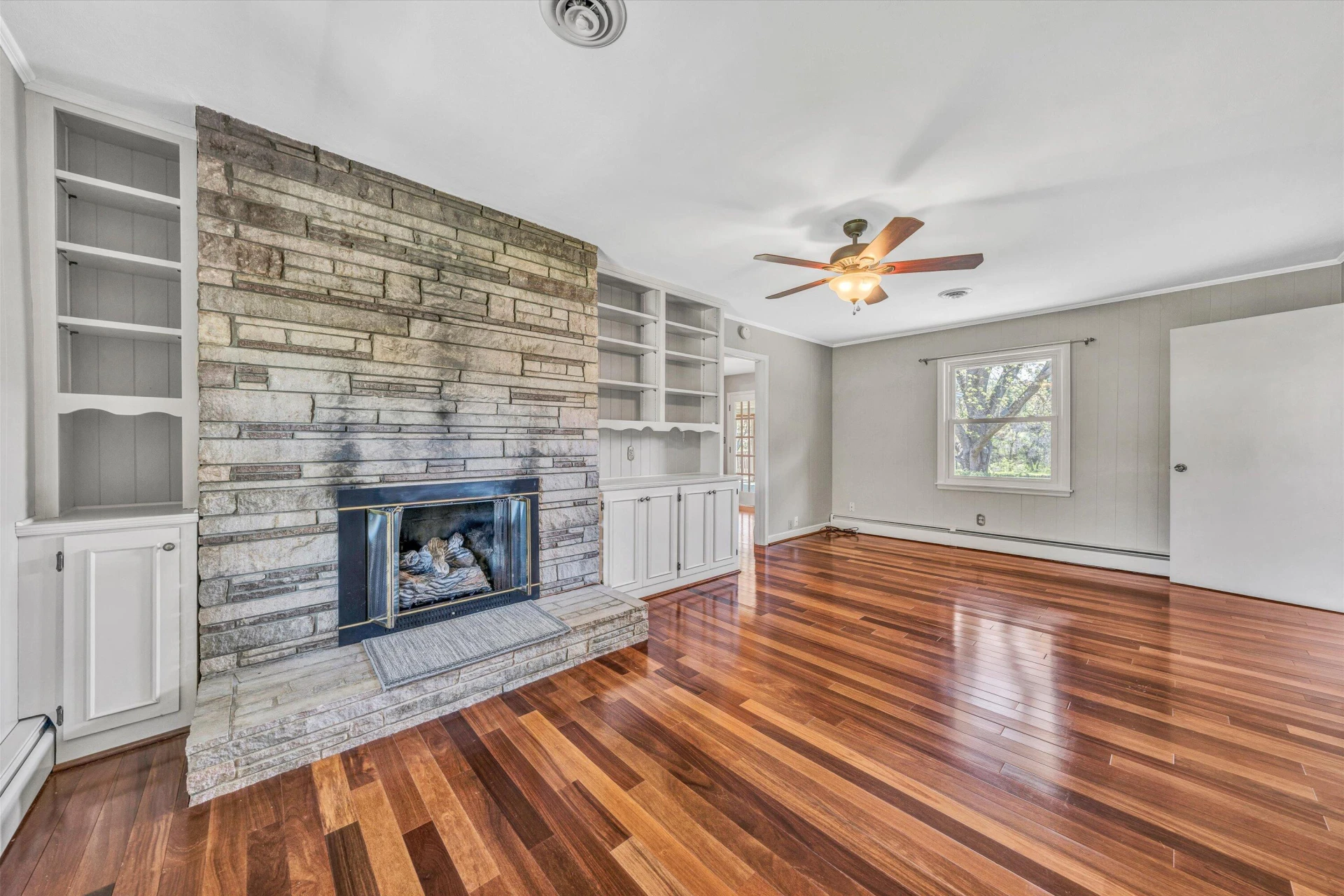 5519 Medmont CIR - Photo 15