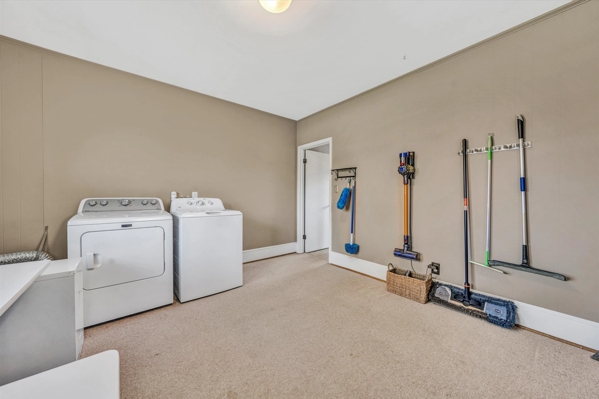 5519 Medmont CIR - Photo 18