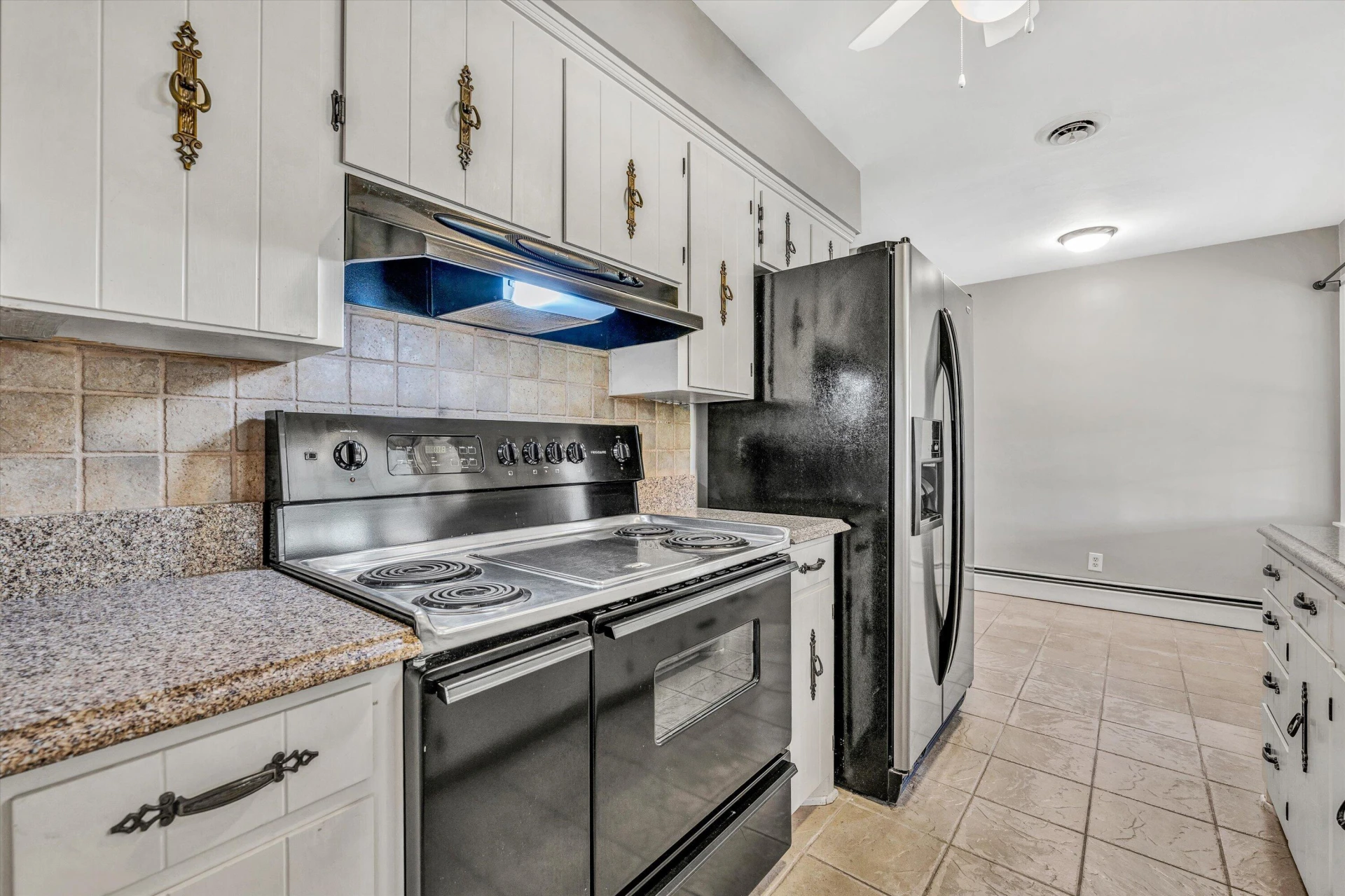 5519 Medmont CIR - Photo 10
