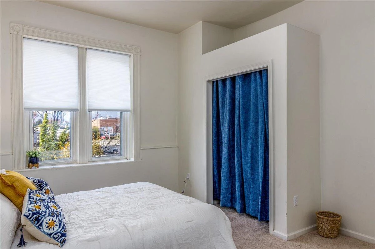 205 College AVE - Photo 10