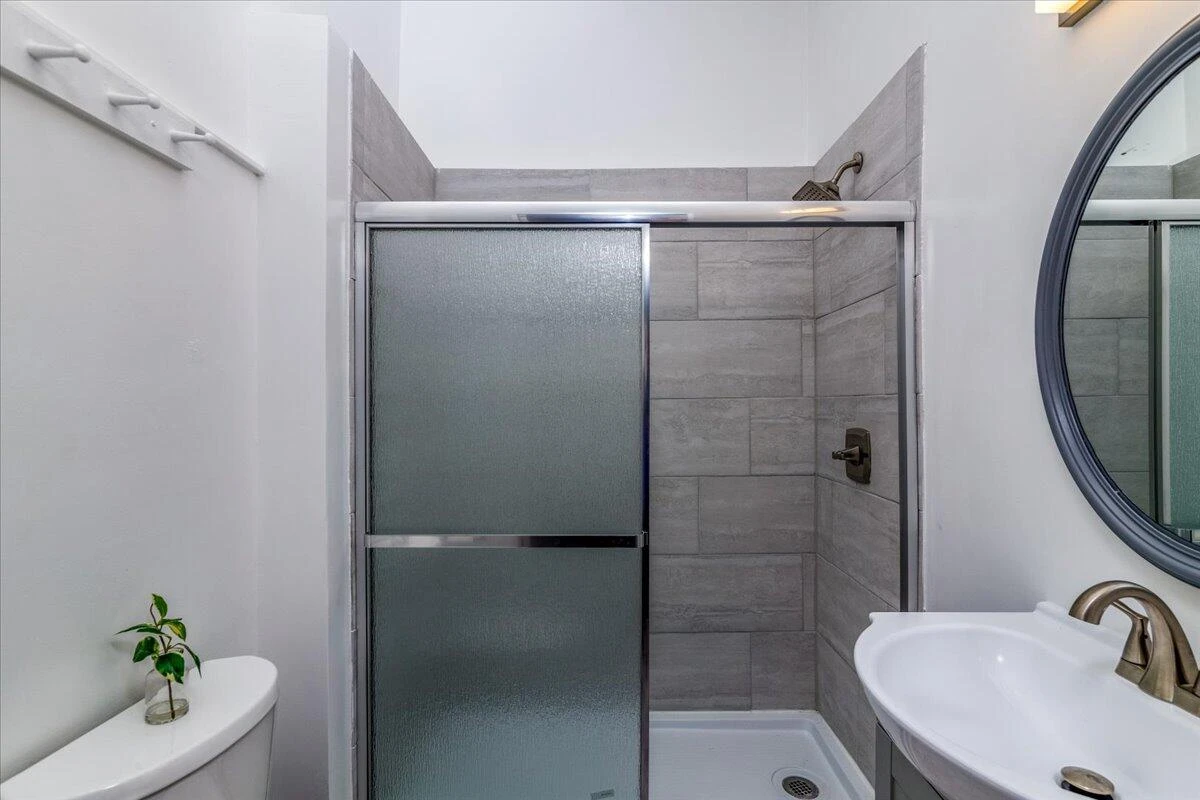 205 College AVE - Photo 12