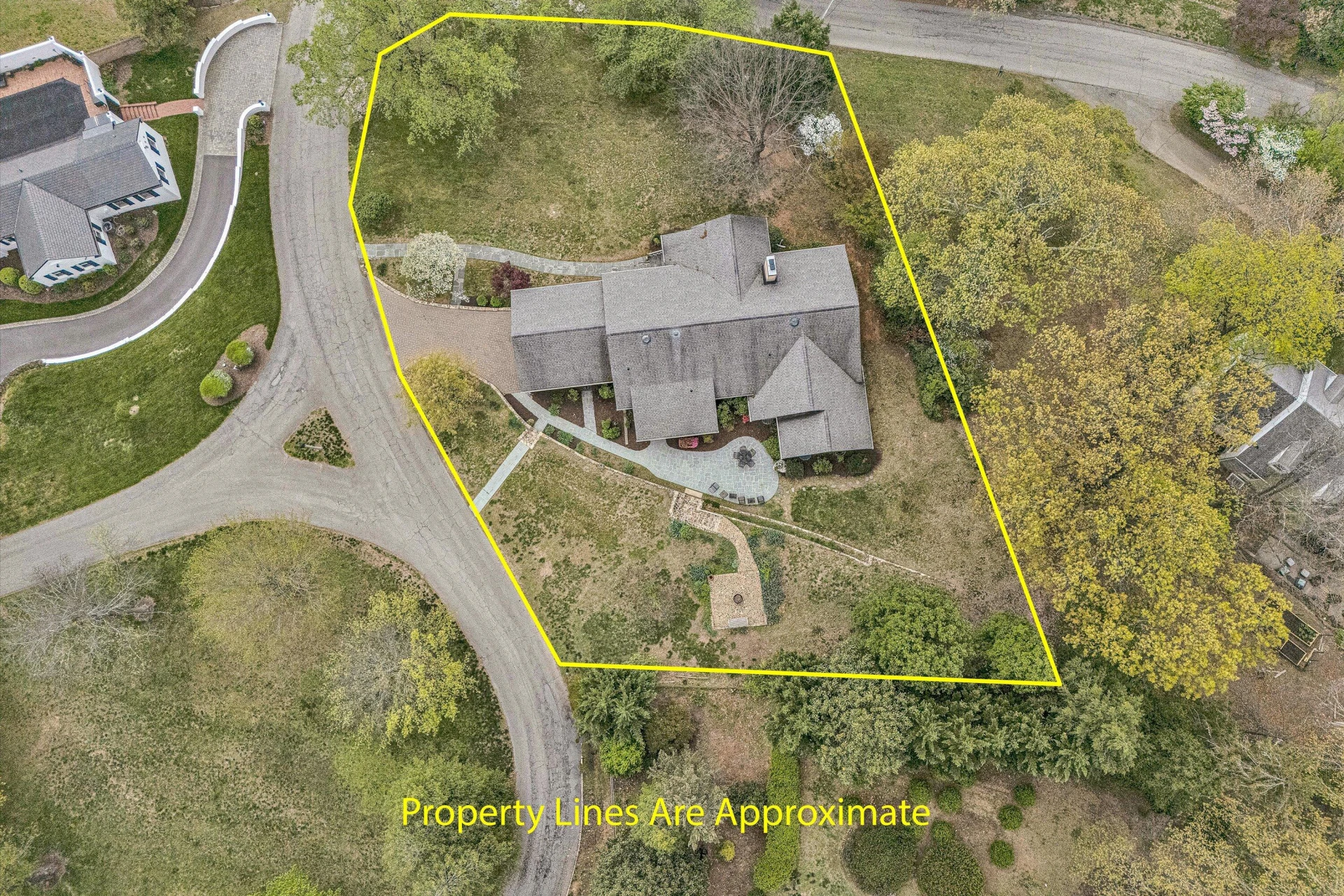 1367 Lakewood DR - Photo 25