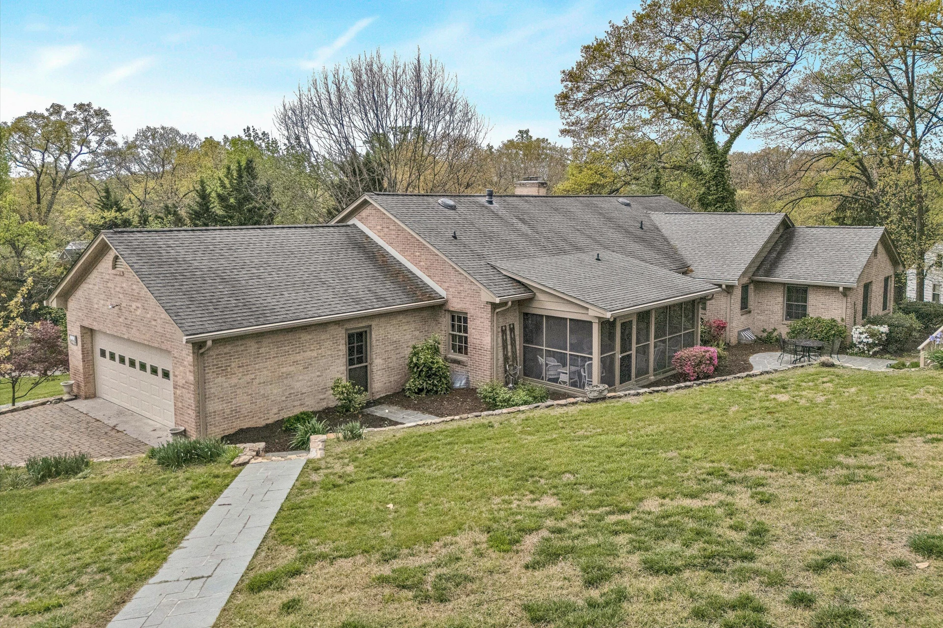 1367 Lakewood DR - Photo 27