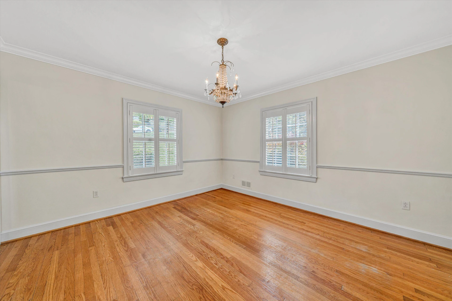 2833 Longview AVE - Photo 19