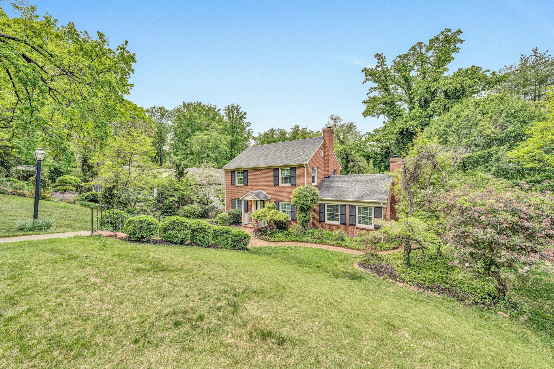 2833 Longview AVE - Photo 52