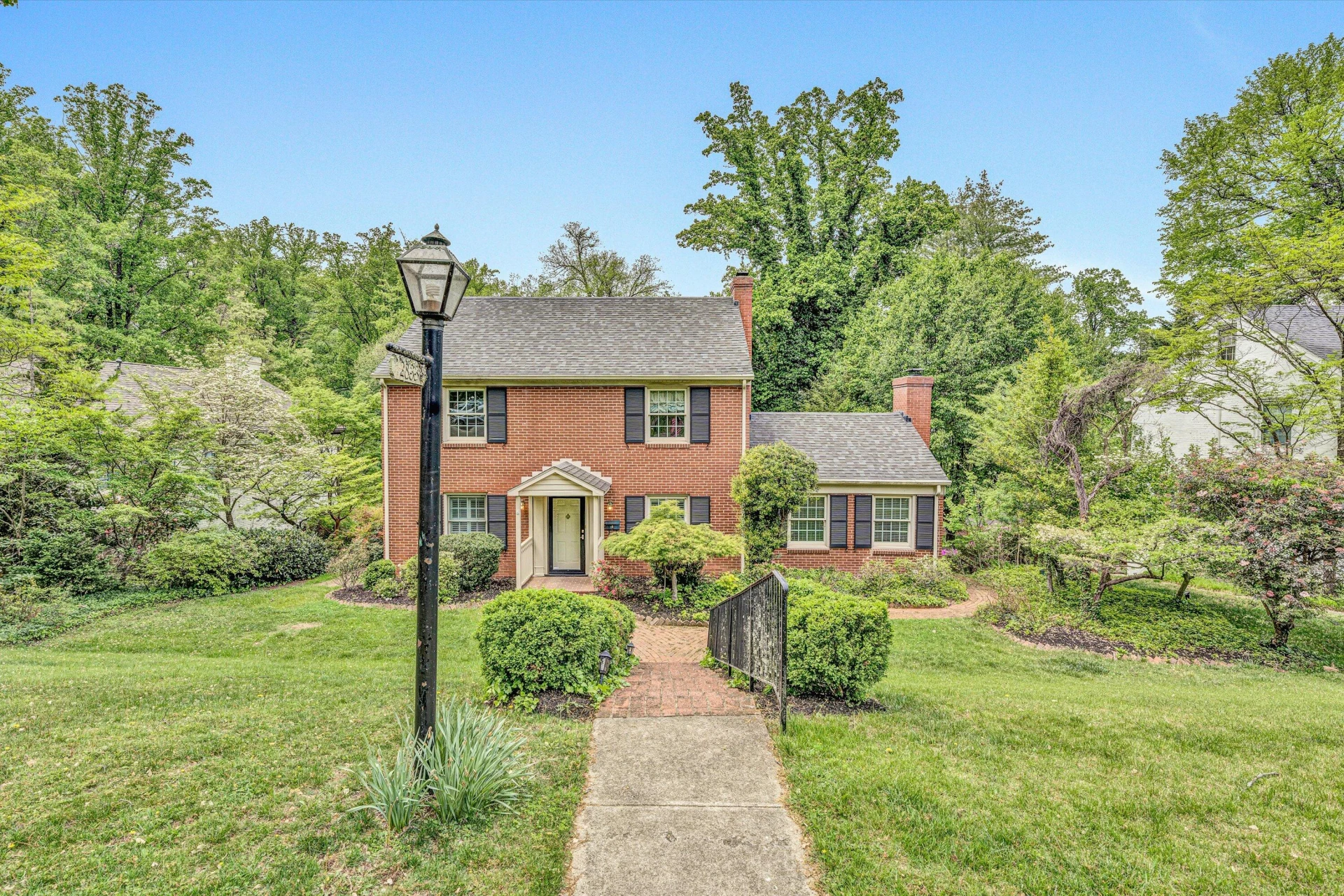 2833 Longview AVE - Photo 53