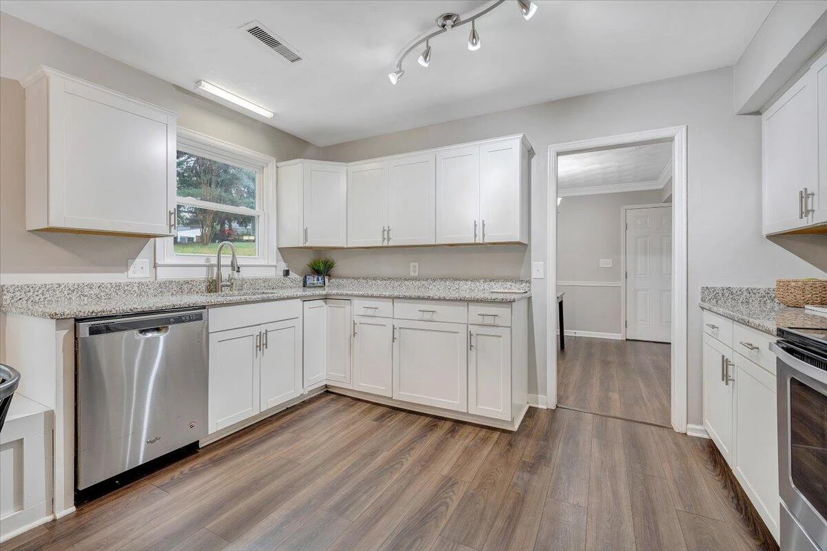 1016 CHESTNUT MOUNTAIN DR - Photo 22