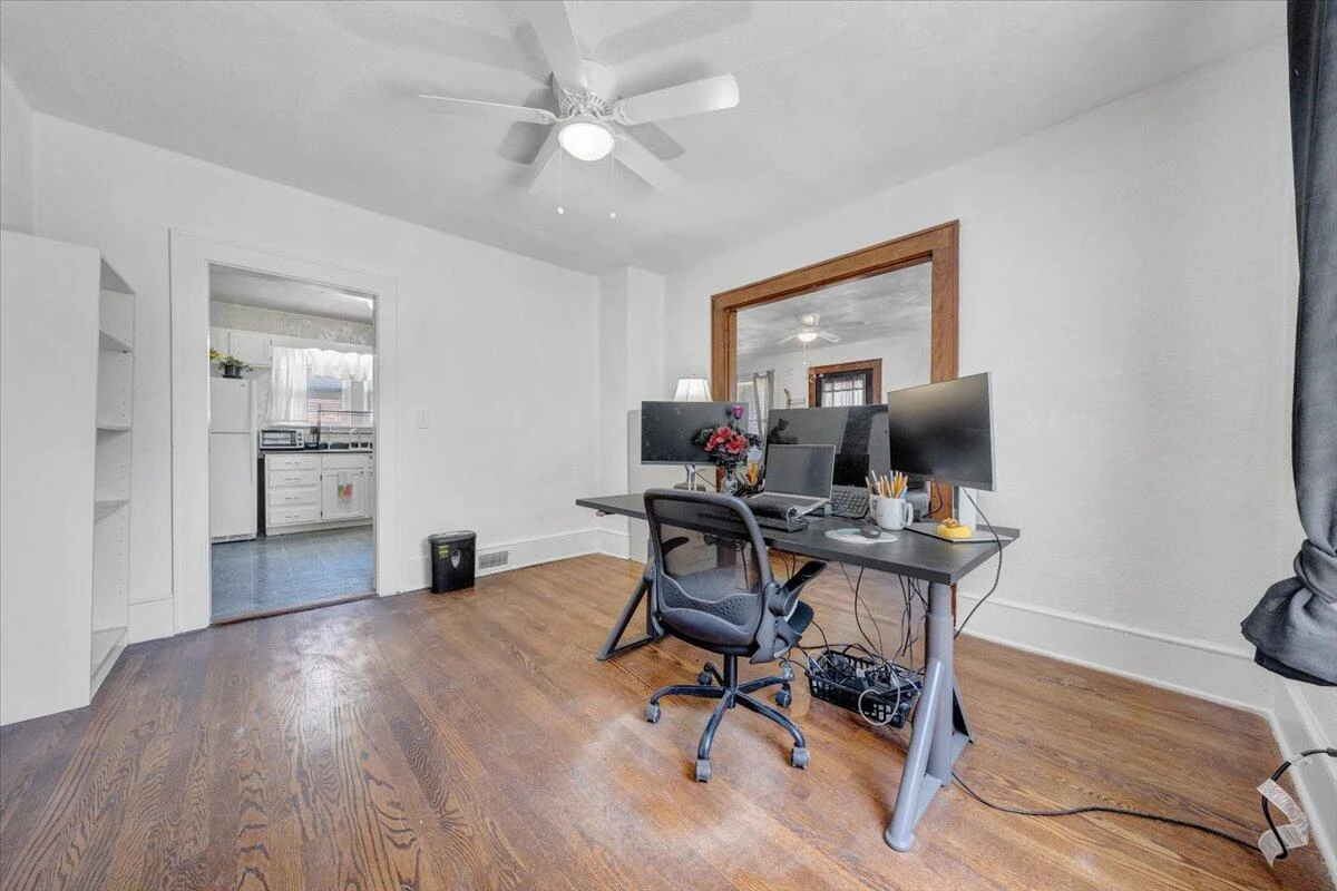 3518 Princeton CIR - Photo 43