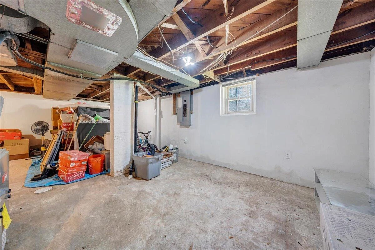3518 Princeton CIR - Photo 55