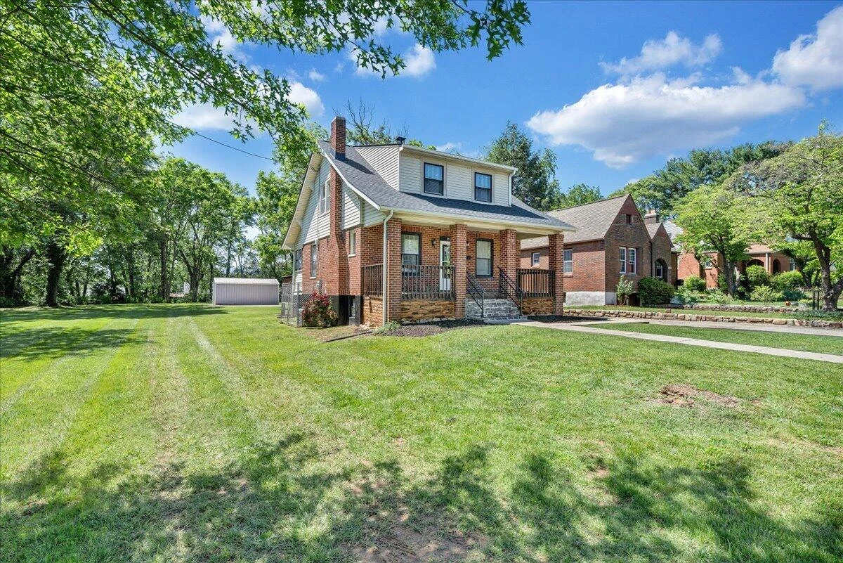 3518 Princeton CIR - Photo 67