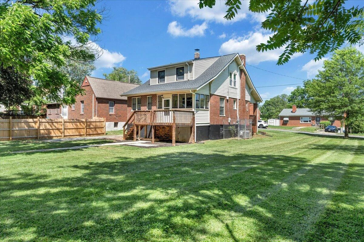 3518 Princeton CIR - Photo 73