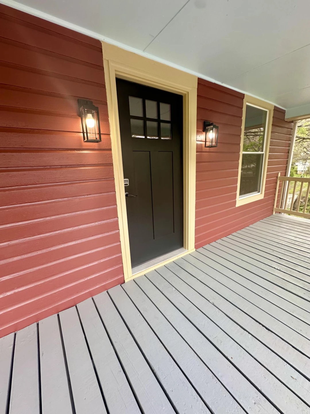381 Roxbury ST - Photo 12