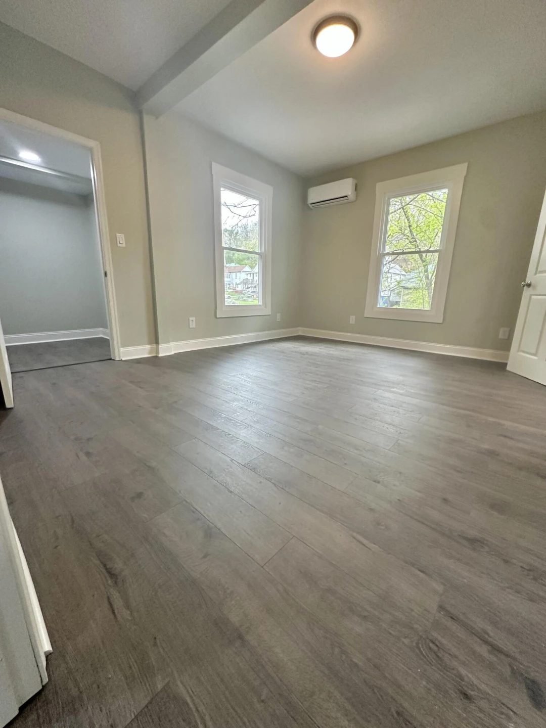 381 Roxbury ST - Photo 29
