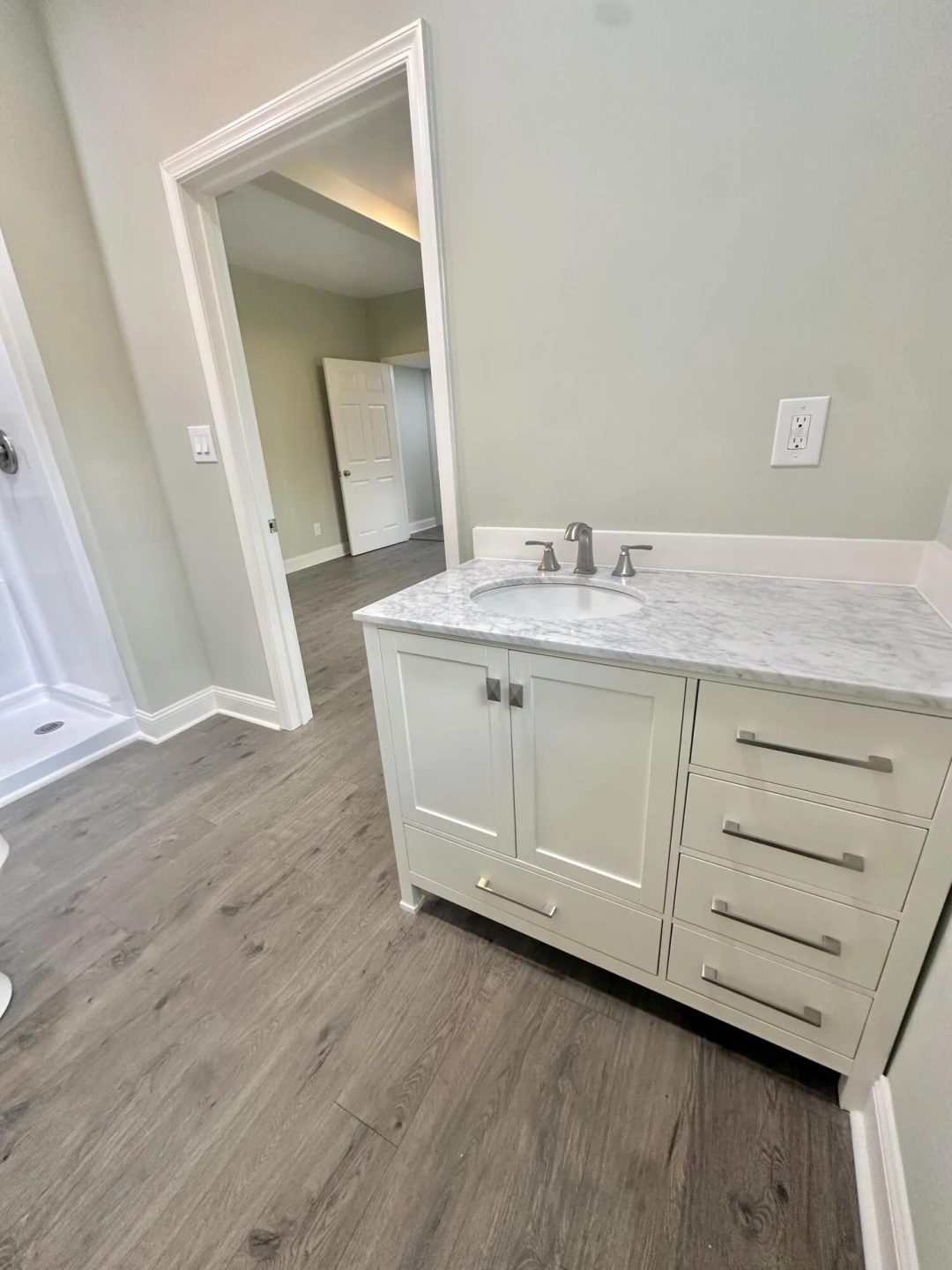 381 Roxbury ST - Photo 31