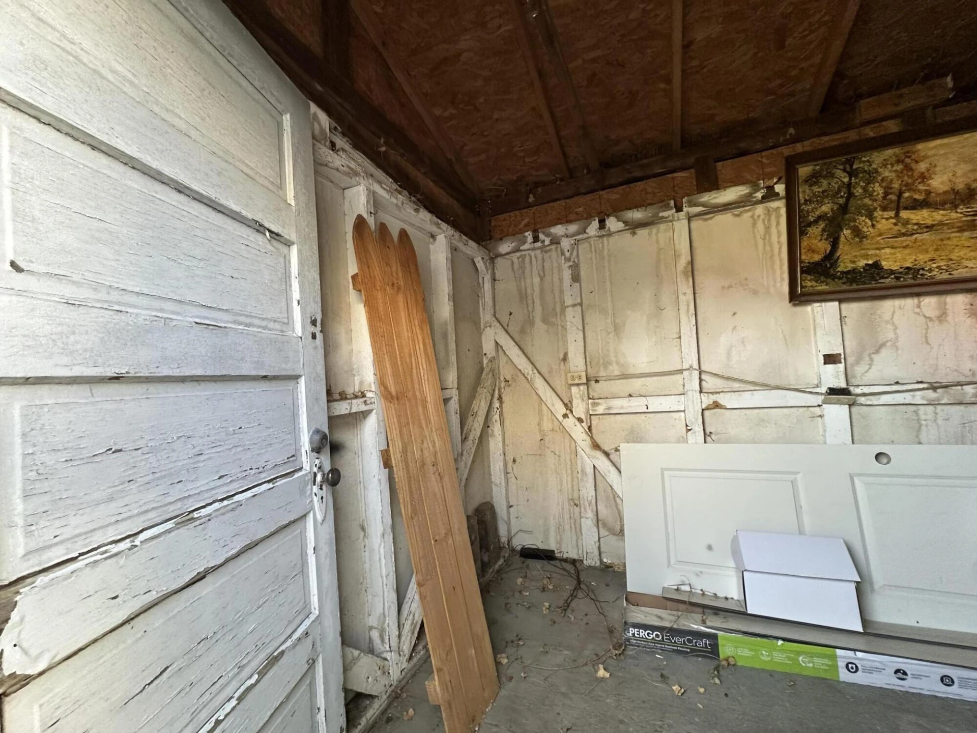 318 Ridgeway St - Photo 16