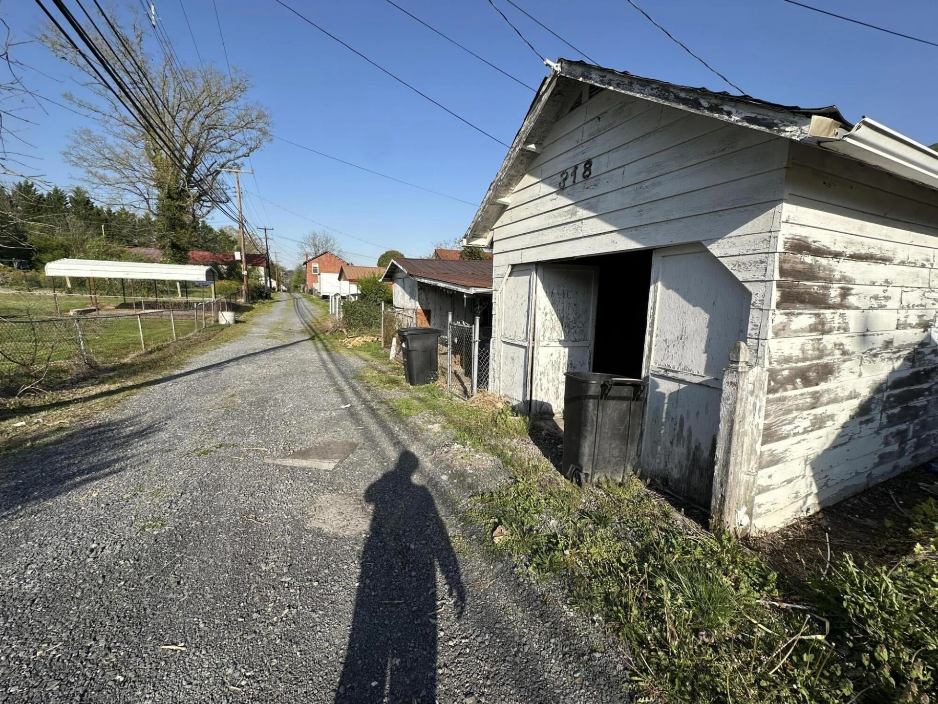 318 Ridgeway St - Photo 22