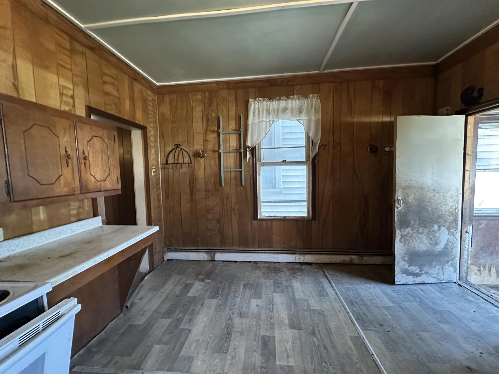 318 Ridgeway St - Photo 38