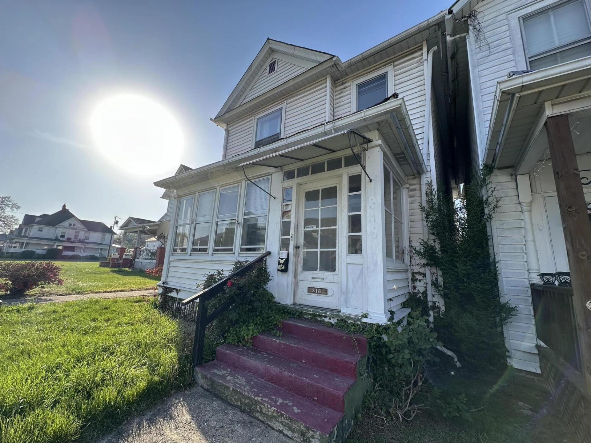 318 Ridgeway St - Photo 5