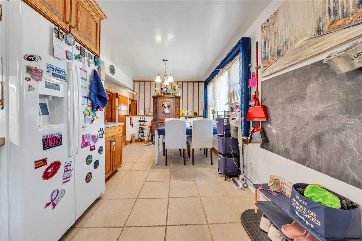 201 Maplelawn AVE - Photo 9
