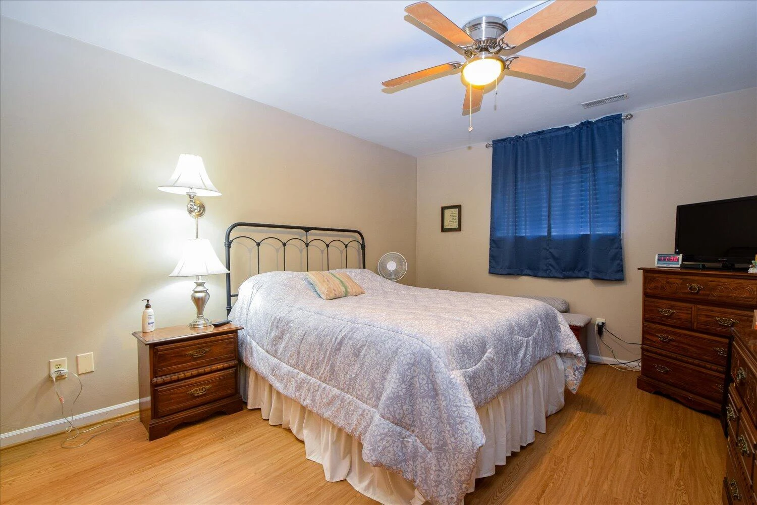 2402 WOOD GATE LN - Photo 12
