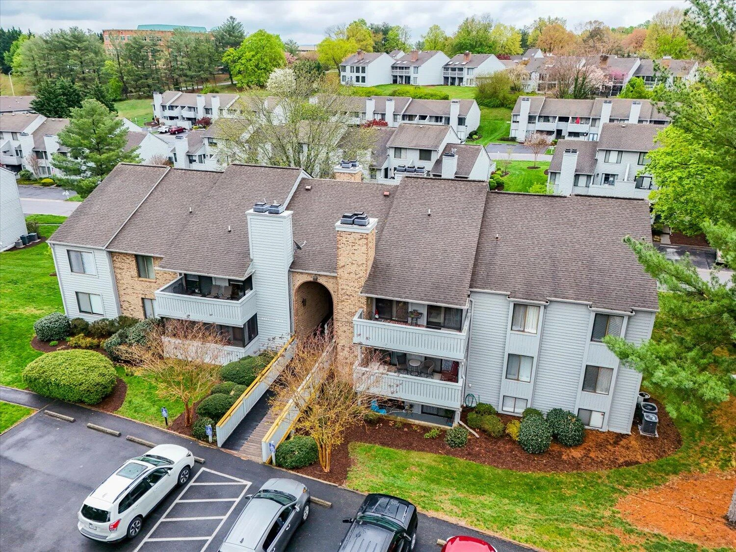 2402 WOOD GATE LN - Photo 21