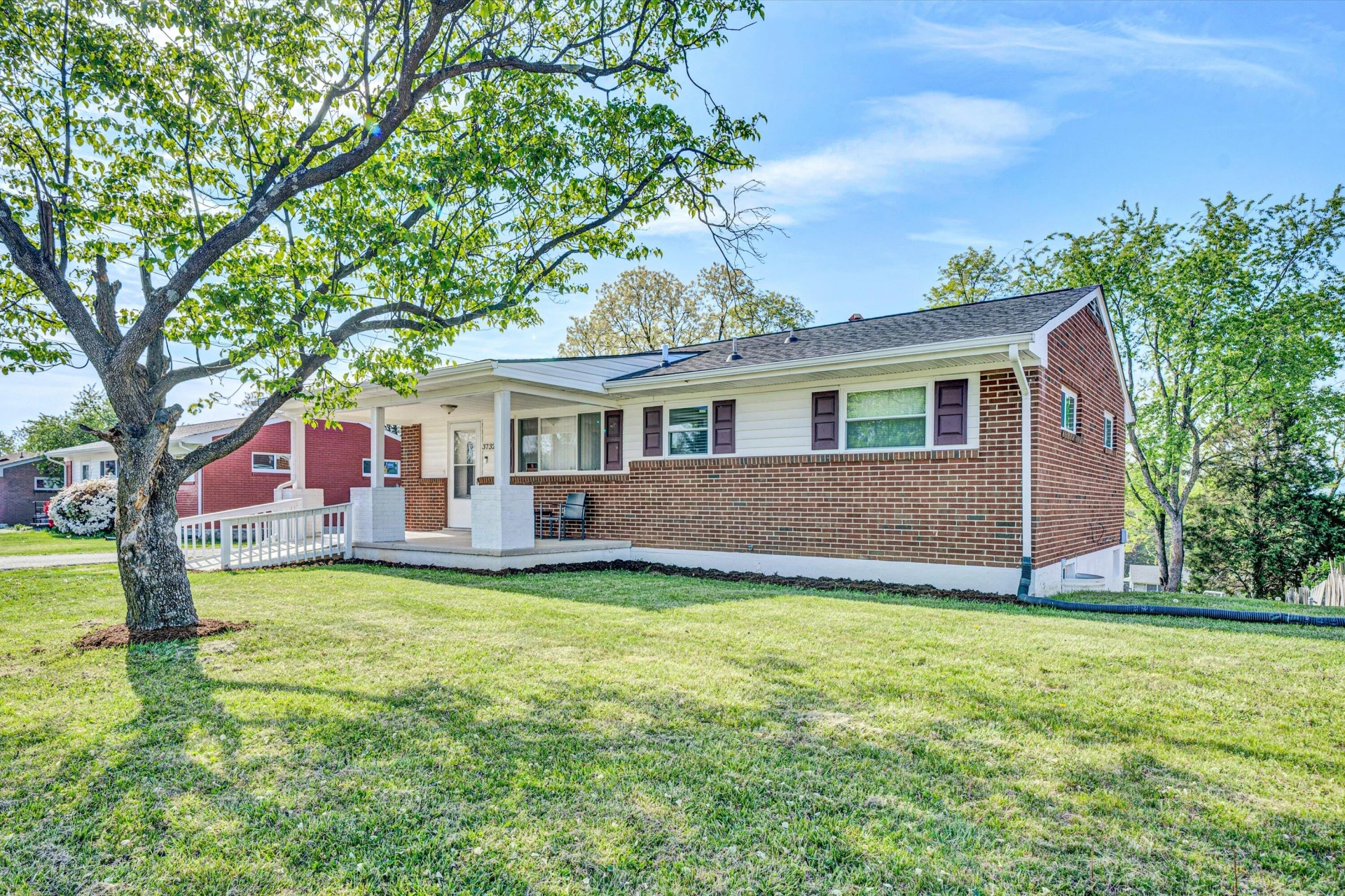3732 Wilmont AVE - Photo 2