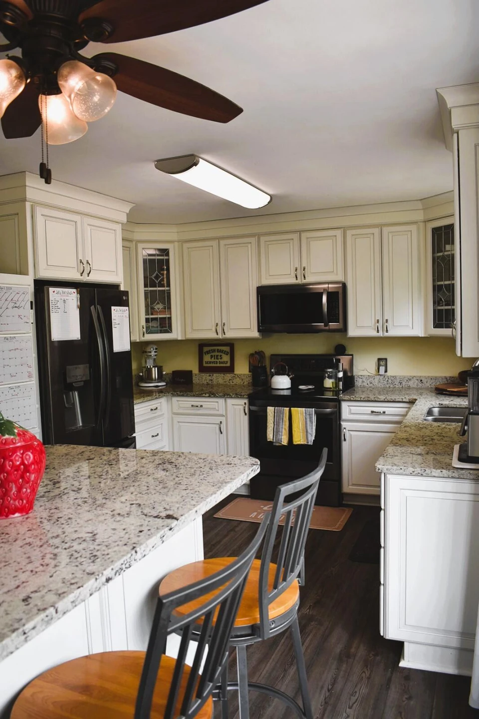 2547 Summit Ridge RD - Photo 6