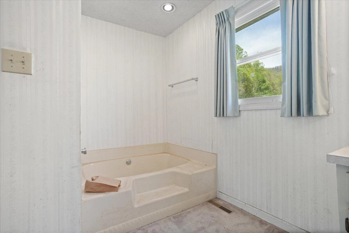 514 John Arthur RD - Photo 11