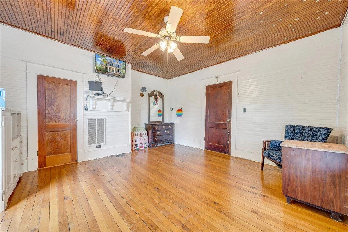210 Northridge RD - Photo 33