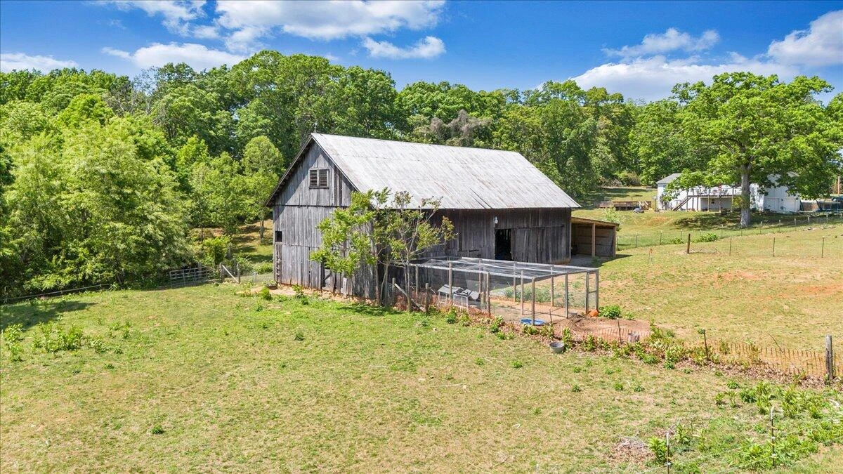 210 Northridge RD - Photo 88