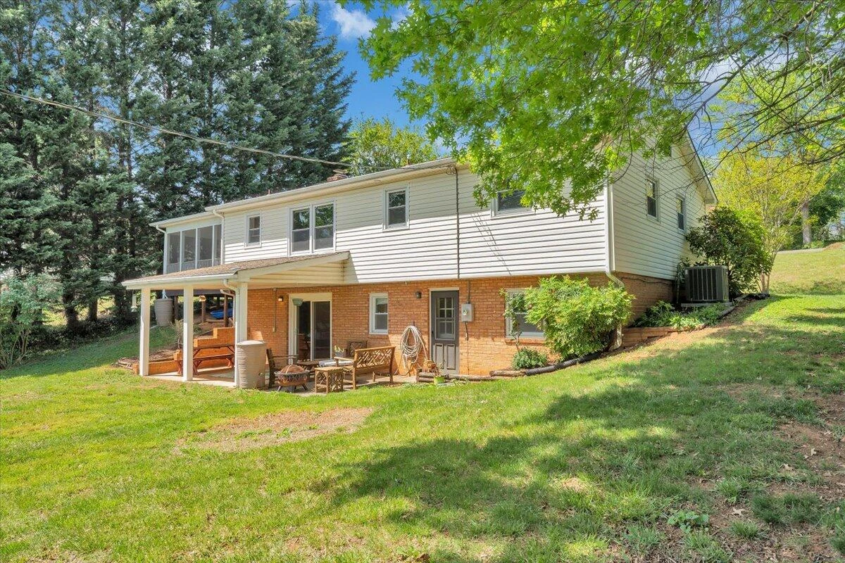2724 Fletcher ST - Photo 51