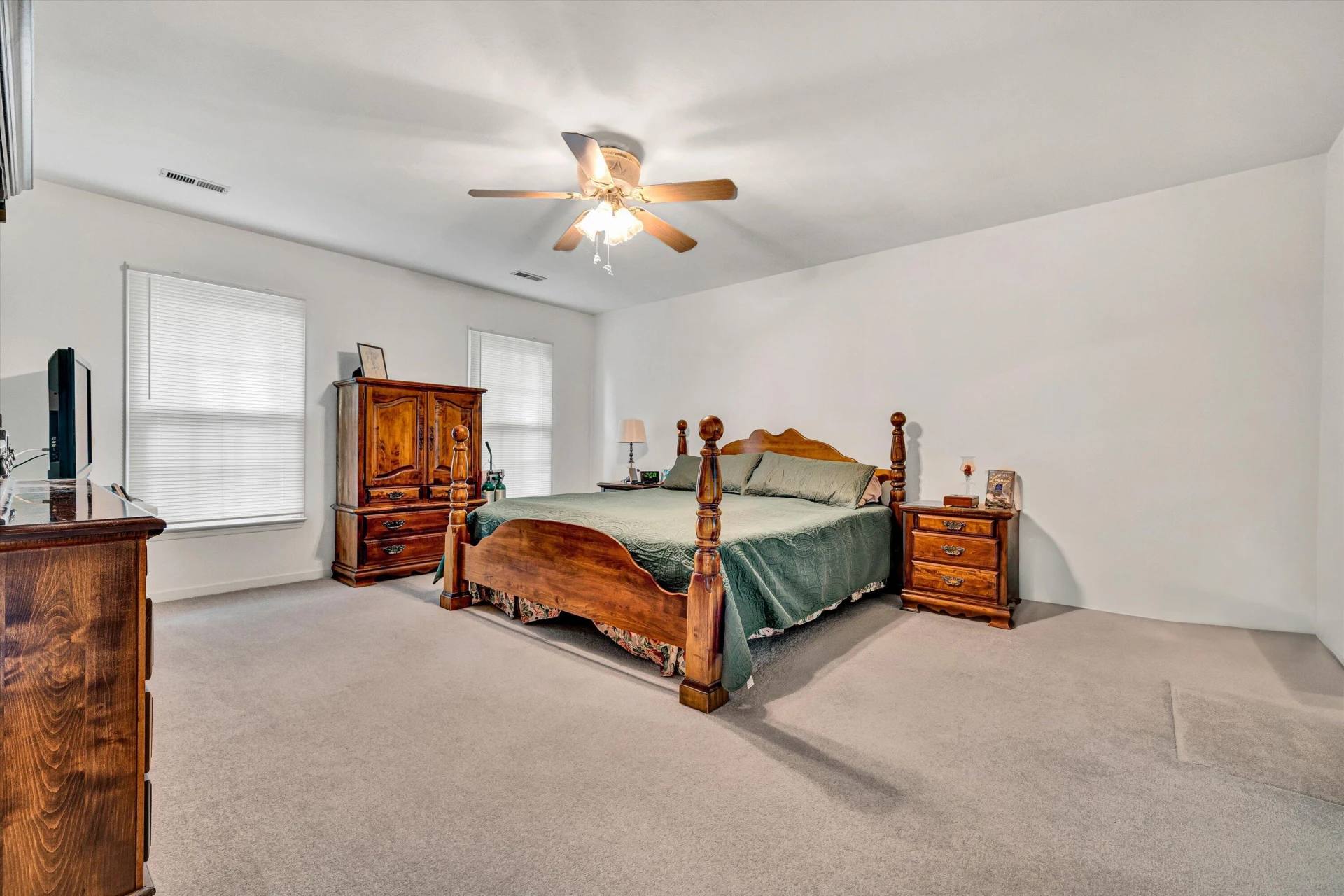 72 WINDSOR CT - Photo 16