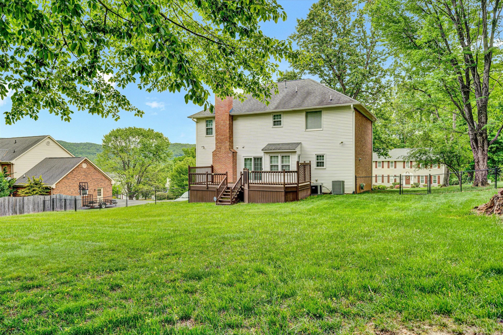 72 WINDSOR CT - Photo 26