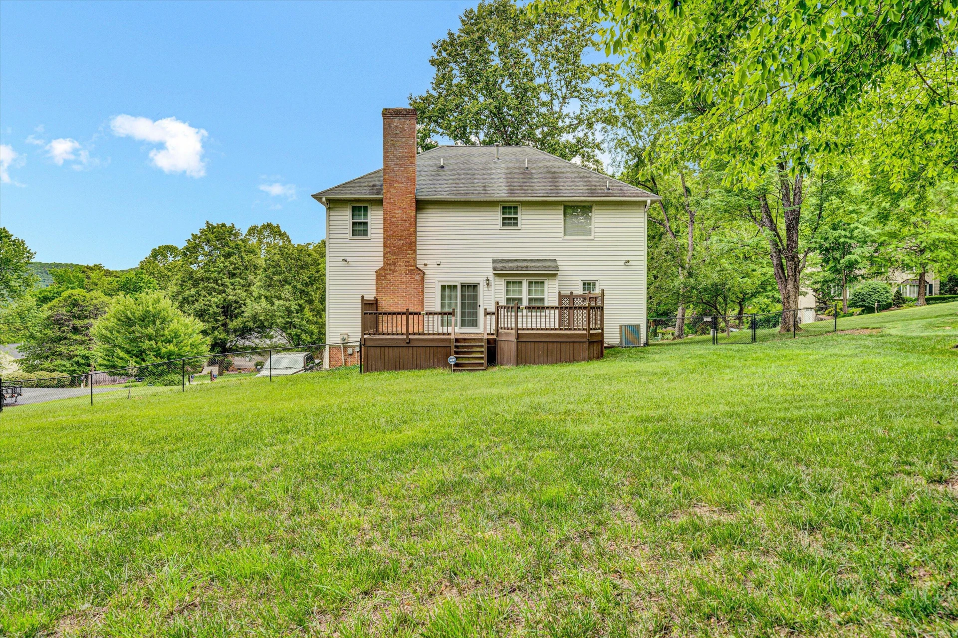 72 WINDSOR CT - Photo 27