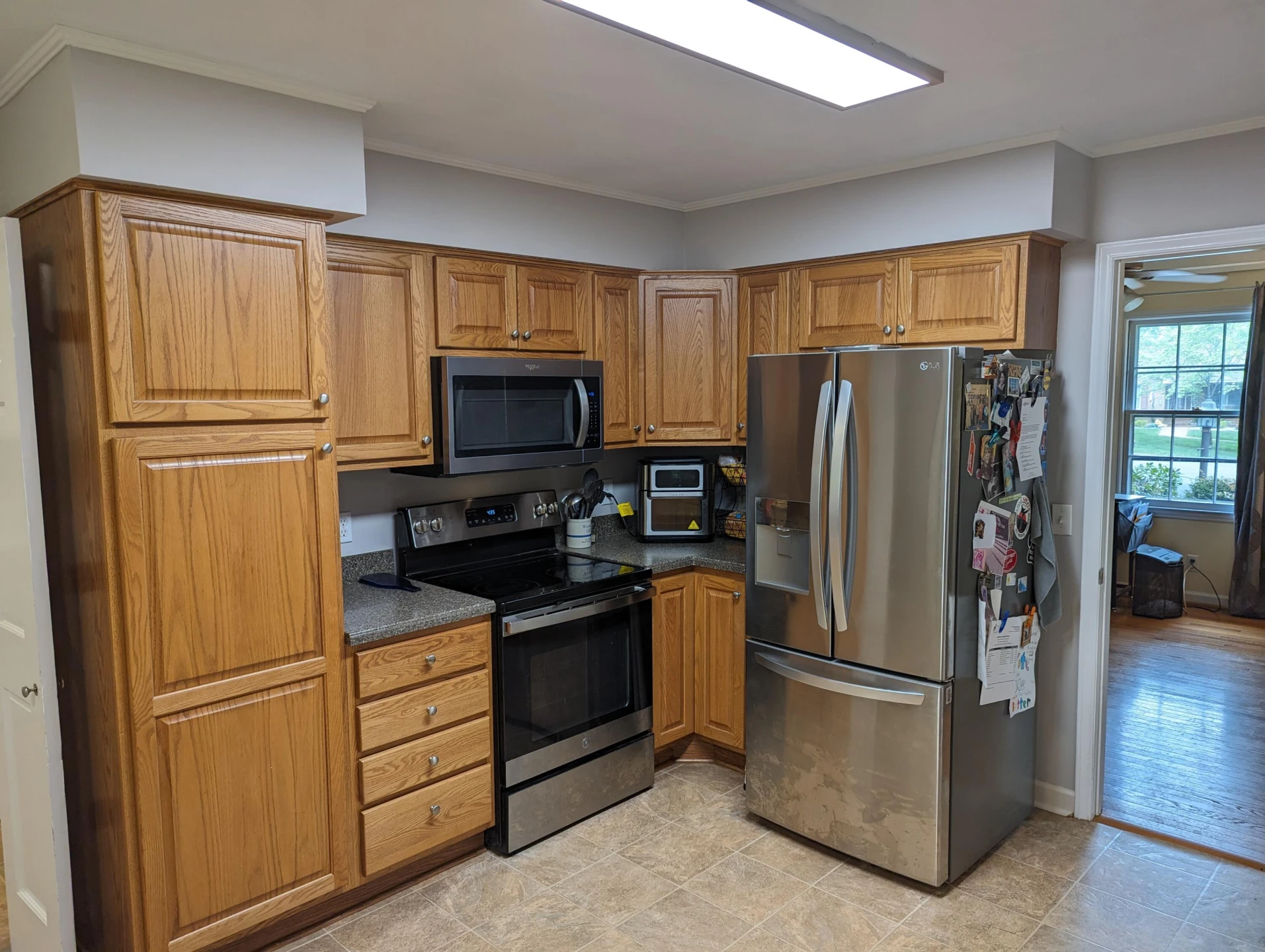 130 Oxford CIR - Photo 14