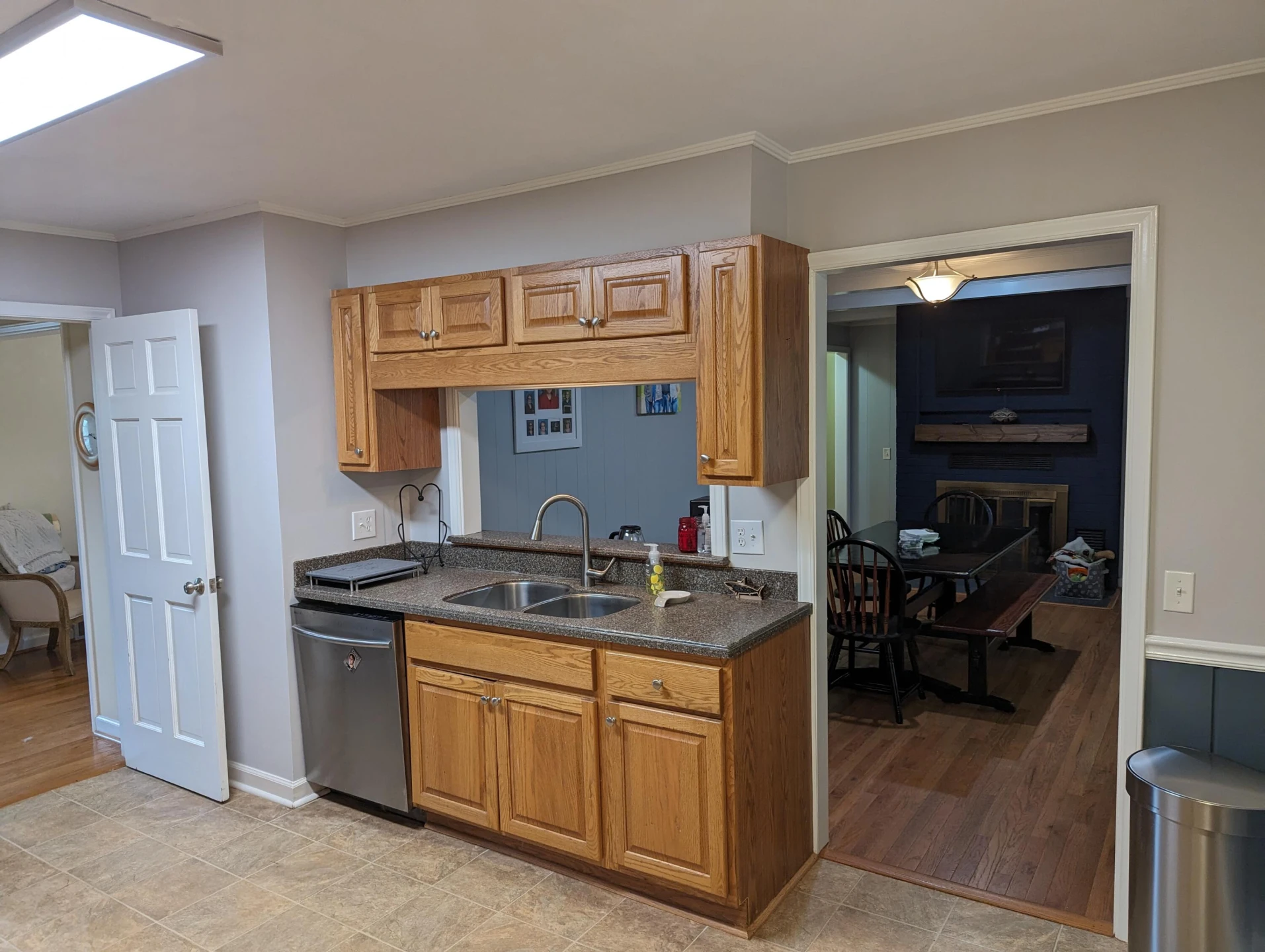 130 Oxford CIR - Photo 15