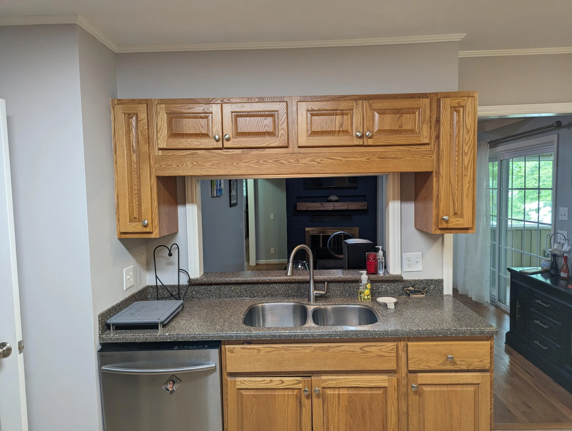 130 Oxford CIR - Photo 18