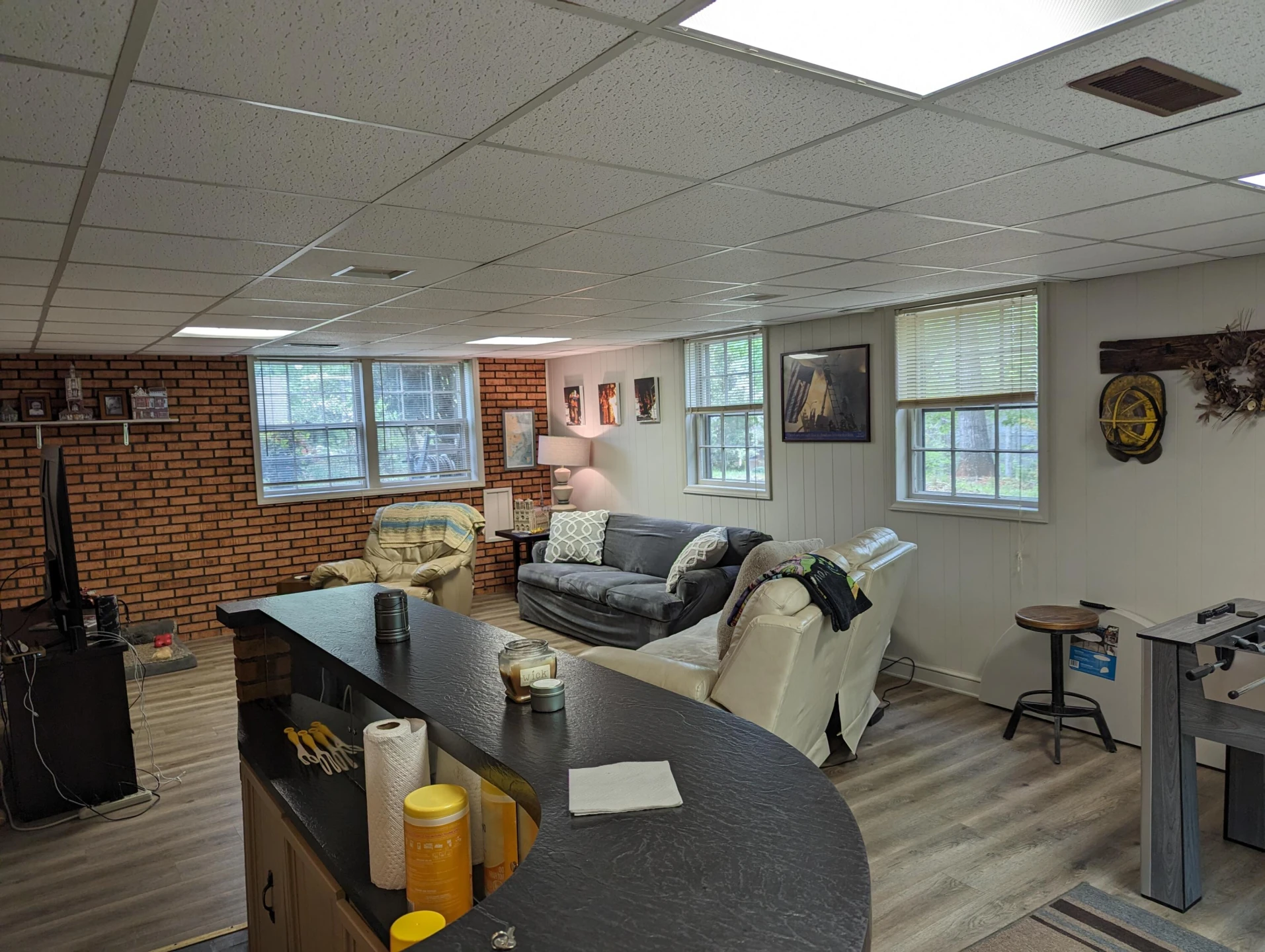 130 Oxford CIR - Photo 43