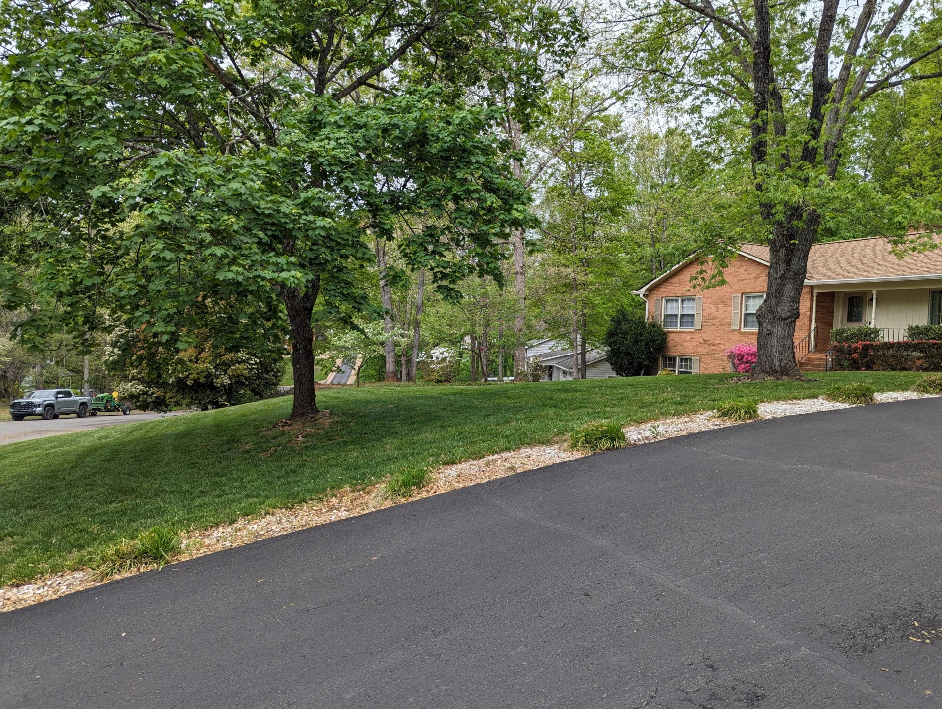 130 Oxford CIR - Photo 59